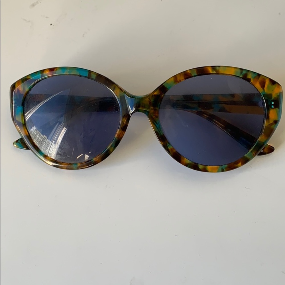 Tortoise shell sunglasses